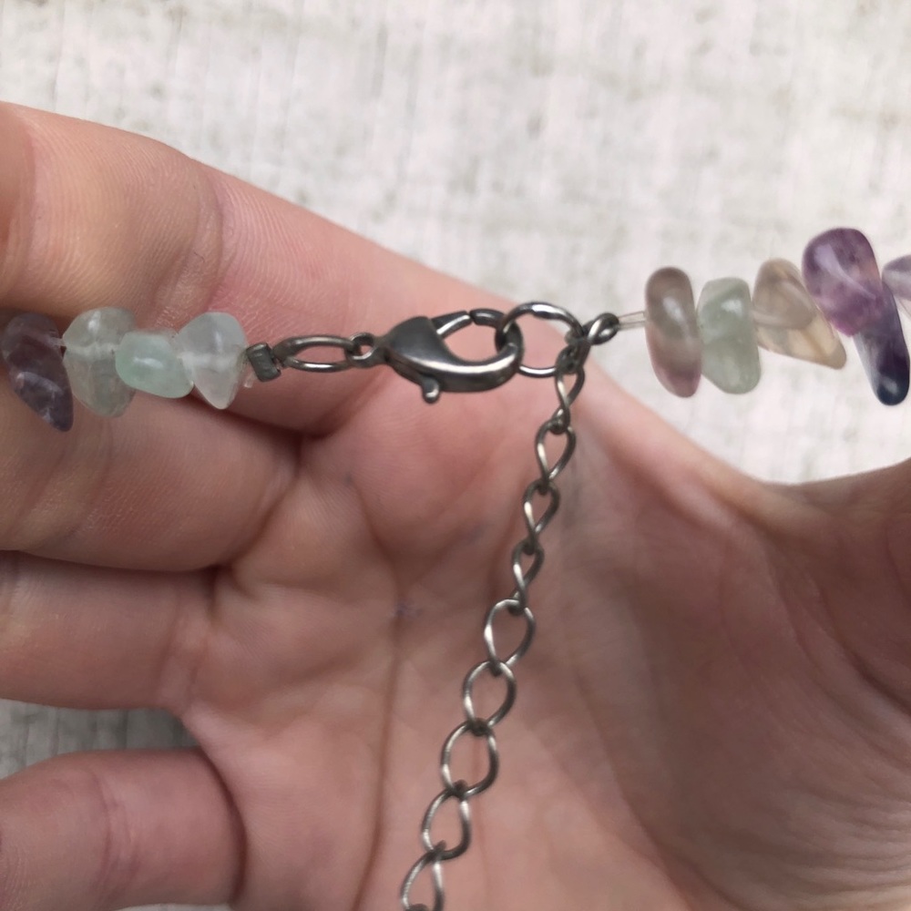 Choker - Picture 2 of 4